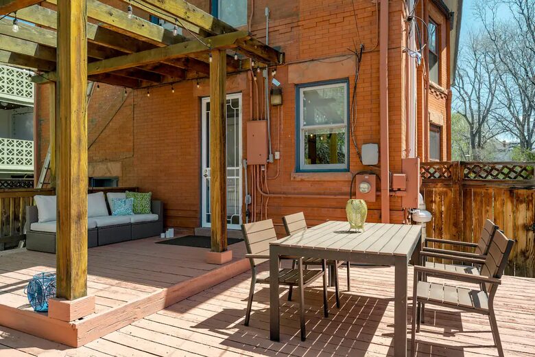Downtown Denver Victorian Getaway - Denver, Colorado