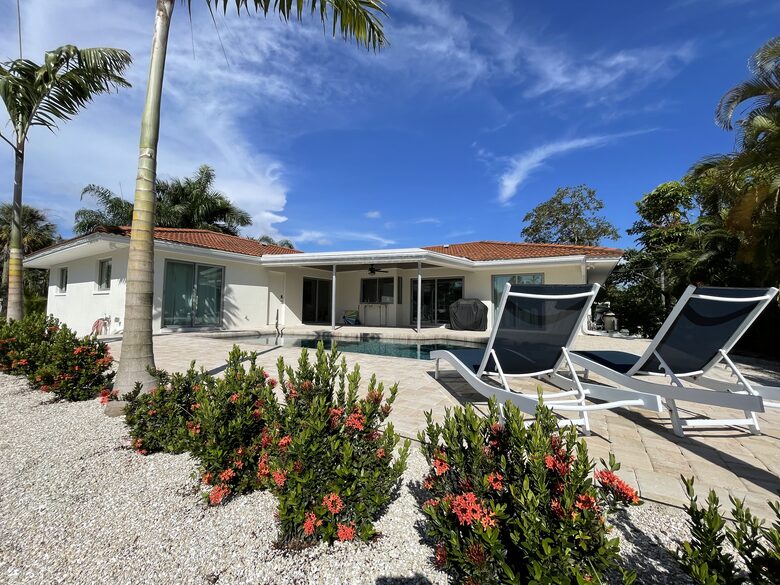 Longboat Key Living | Canal Front Home - Longboat Key, Florida