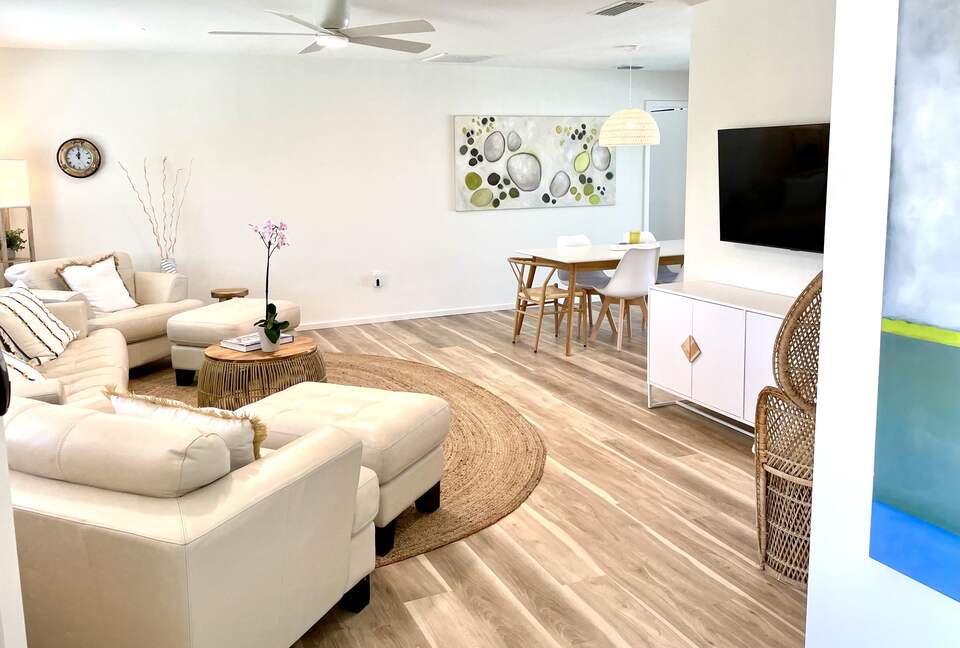 Longboat Key Living | Canal Front Home - Longboat Key, Florida