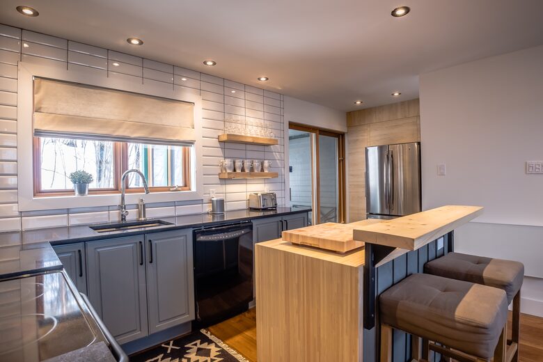 Ski-In Ski-Out Tremblant Luxury Retreat - Mont-Tremblant, Canada