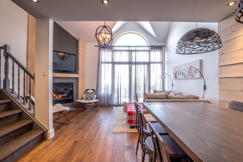 Ski-In Ski-Out Tremblant Luxury Retreat - Mont-Tremblant, Canada