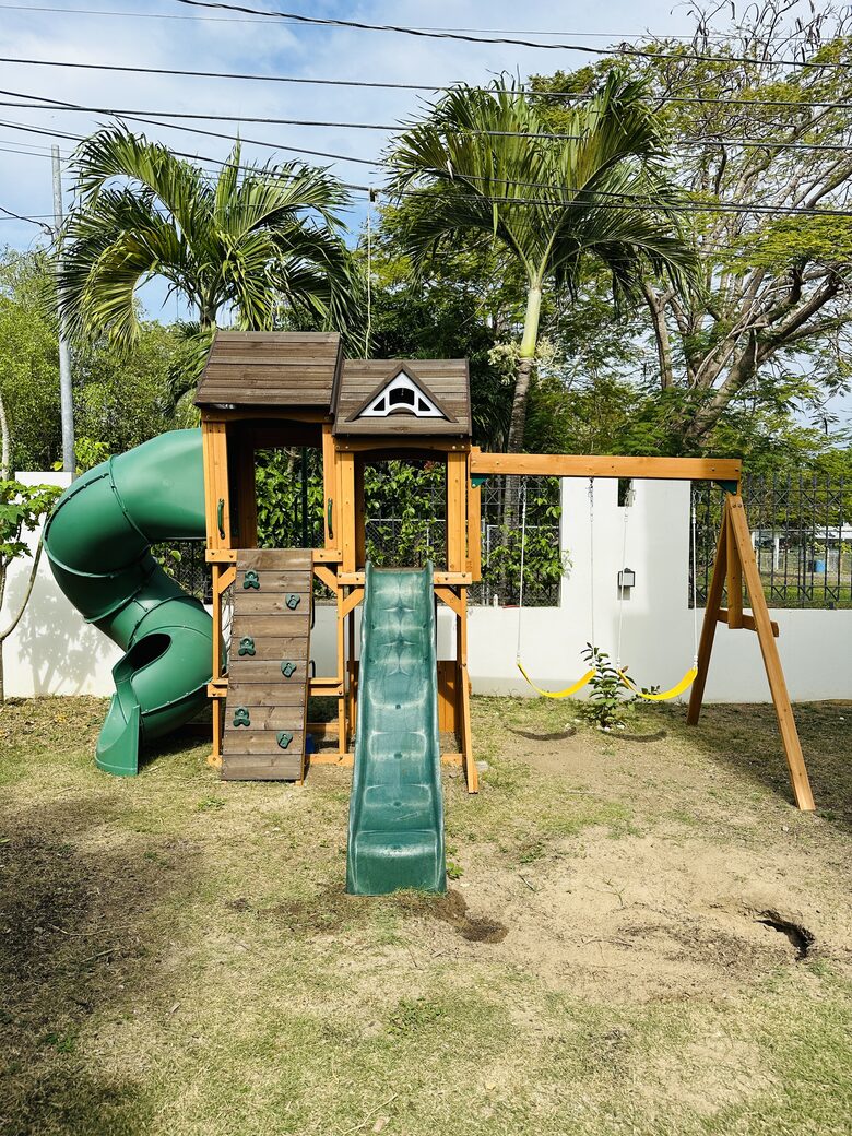 Children’s adventure play & swing set
