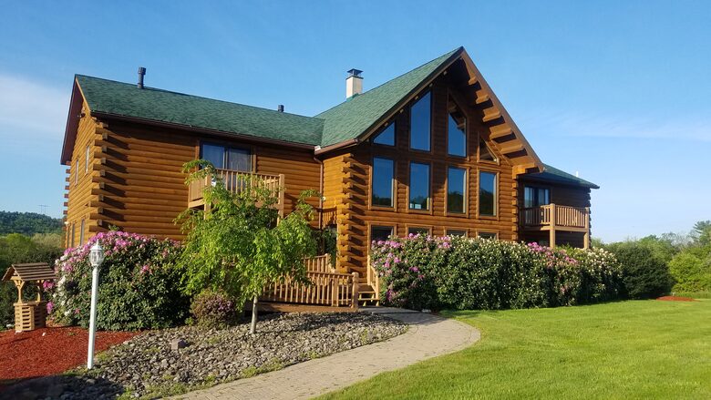 Lake View Lodge on Beltzville Lake - Lehighton, Pennsylvania