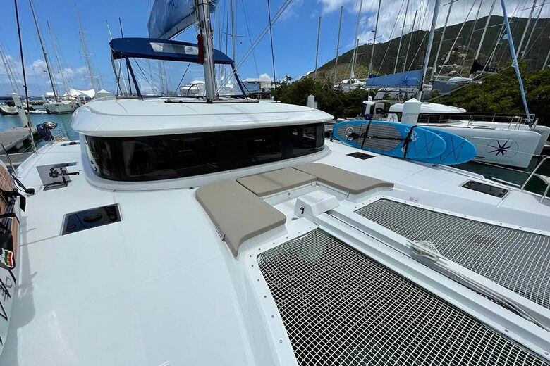 Lagoon 46 - Dinaris - Poros, Greece