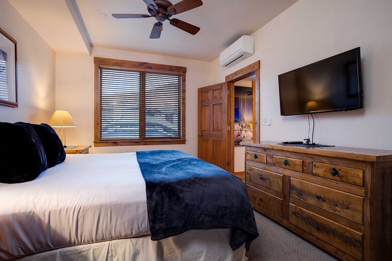 Timberline Getaway at Trappeur's Crossing Resort - Steamboat Springs, Colorado
