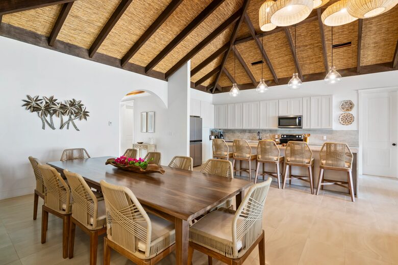 Breakwater Retreat - Georgetown, Bahamas