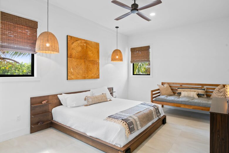 Breakwater Retreat - Georgetown, Bahamas