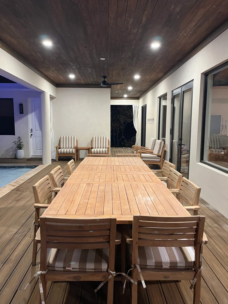 Breakwater Retreat - Georgetown, Bahamas