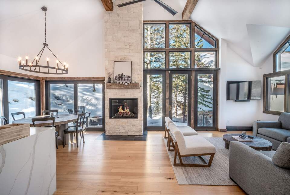 The Winterleaf Chalet | Ski In/Out - Mountain Village, Colorado