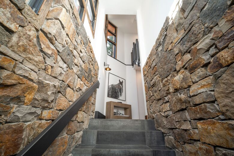 The Winterleaf Chalet | Ski In/Out - Mountain Village, Colorado