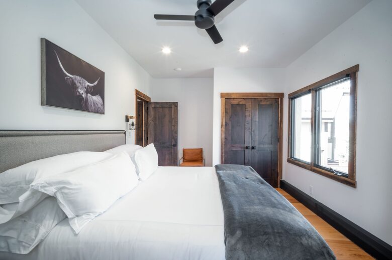 The Winterleaf Chalet | Ski In/Out - Mountain Village, Colorado
