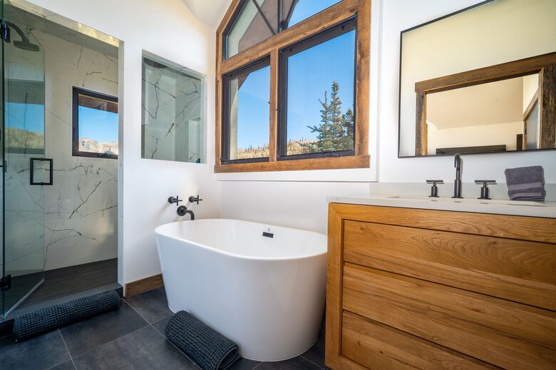 The Winterleaf Chalet | Ski In/Out - Mountain Village, Colorado