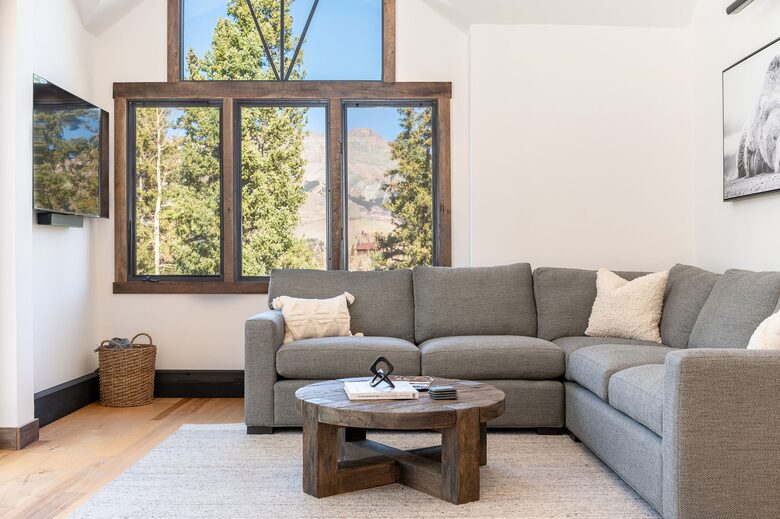 The Winterleaf Chalet | Ski In/Out - Mountain Village, Colorado