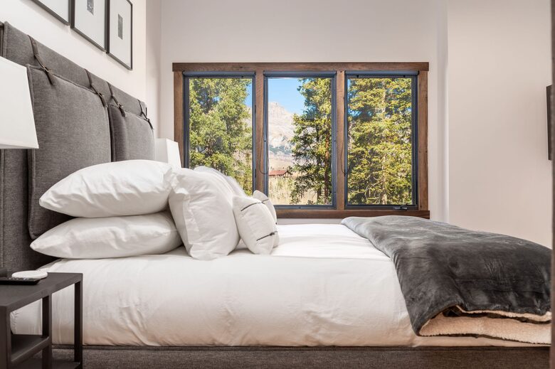 The Winterleaf Chalet | Ski In/Out - Mountain Village, Colorado