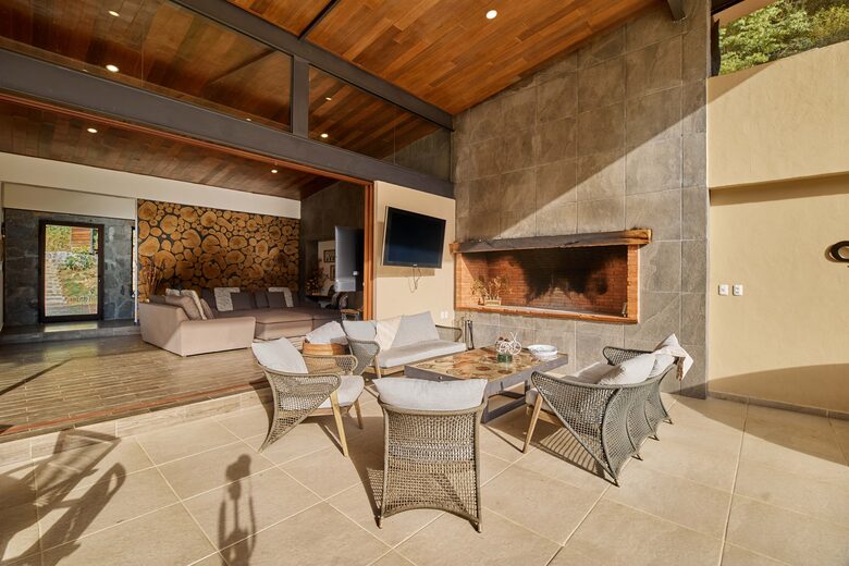 Casa Numai | Forest Whisper Villa - El Temporal, Valle de Bravo, Mexico