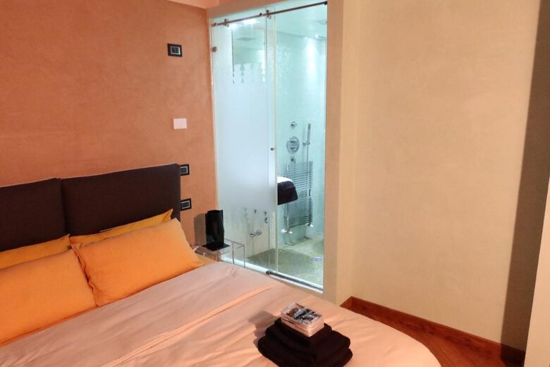 1 BD Luxury Flat, 3rd Floor - Verona, Italy