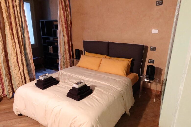 1 BD Luxury Flat, 3rd Floor - Verona, Italy