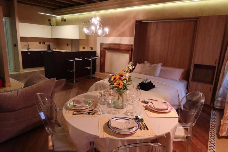 1 BD Luxury Flat, 3rd Floor - Verona, Italy