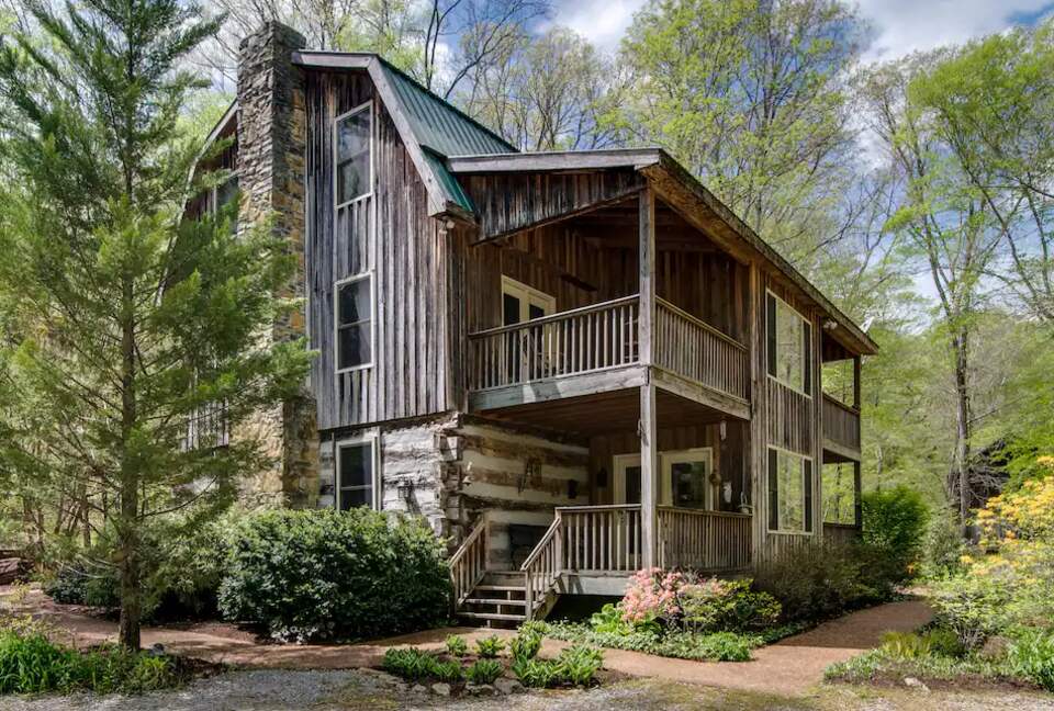 Cabin by the Creek at Hachland Hill - Joelton, Tennessee