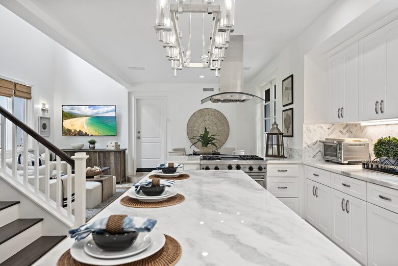 Goldenrod Villa - Corona del Mar, California