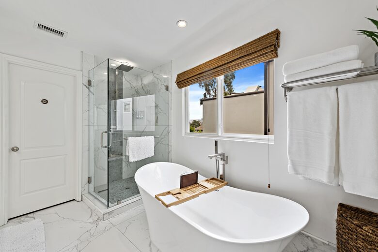 Goldenrod Villa - Corona del Mar, California