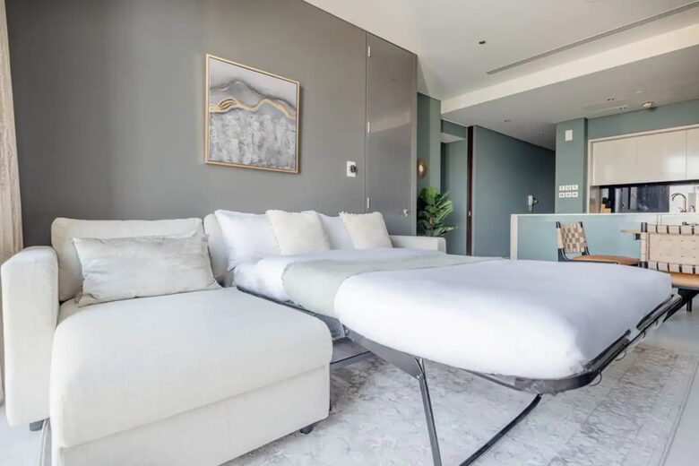 Stylish Dubai Retreat | Minutes Away to Burj Khalifa! - Dubai, United Arab Emirates