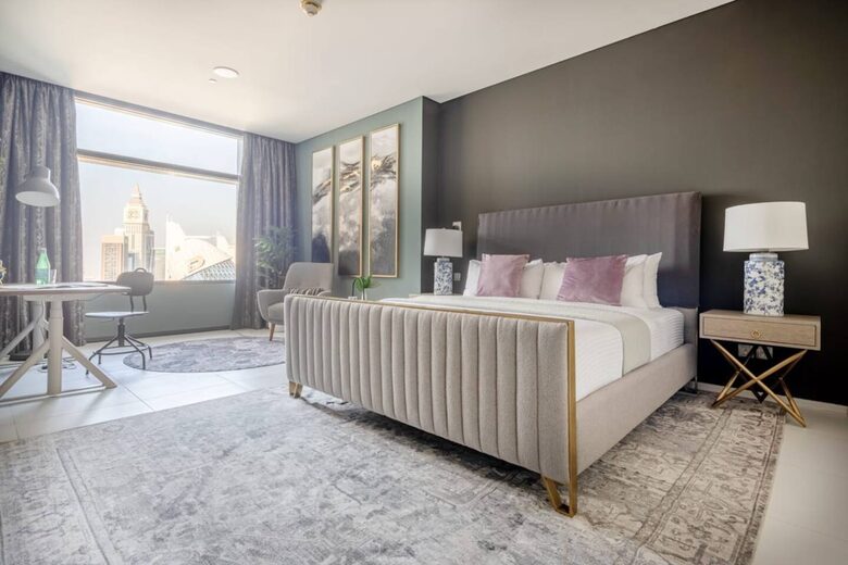 Stylish Dubai Retreat | Minutes Away to Burj Khalifa! - Dubai, United Arab Emirates