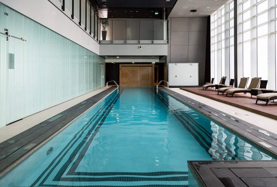 Stylish Dubai Retreat | Minutes Away to Burj Khalifa! - Dubai, United Arab Emirates