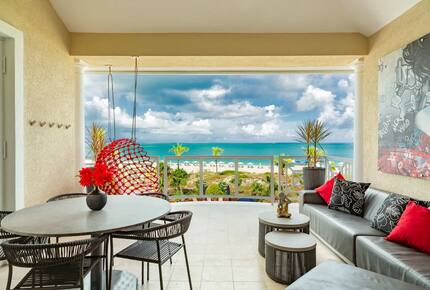 Luxury Oceanfront Penthouse - Provenenciales, Turks and Caicos Islands