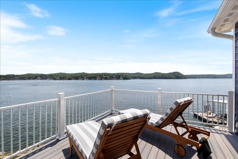 Stunning Lake of the Ozarks Home - Gravois Mills, Missouri