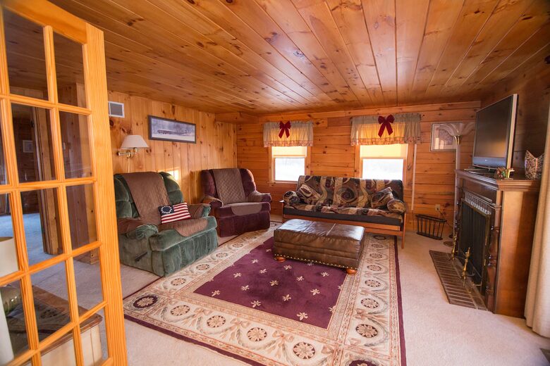 Lake View Lodge on Beltzville Lake - Lehighton, Pennsylvania