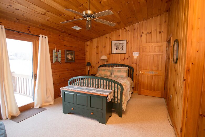 Lake View Lodge on Beltzville Lake - Lehighton, Pennsylvania