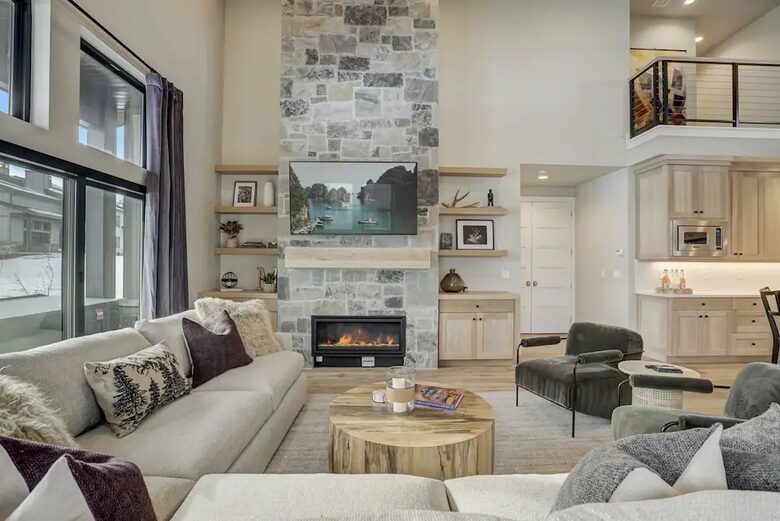 Luxury Ski and Summer Home on the Jordanelle - Heber City, Utah