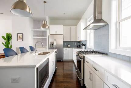 Nashville Getaway with Rooftop Deck - Nashville, Tennessee