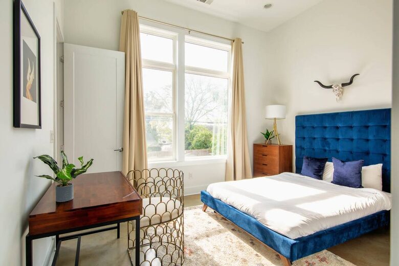 Nashville Getaway with Rooftop Deck - Nashville, Tennessee