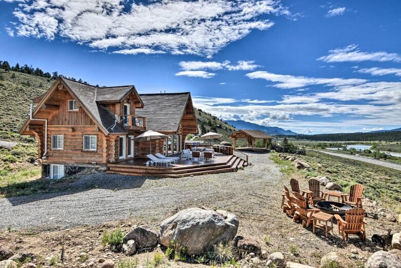 Big Mack | Luxury Twin Lakes Cabin - Twin Lakes, Colorado