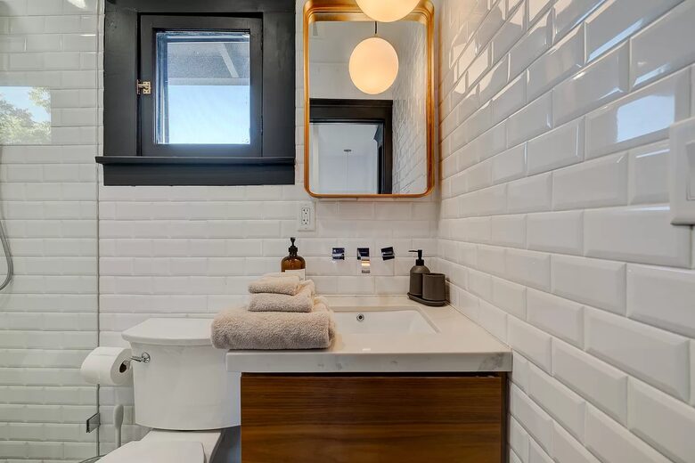 Graphite Grace | A Century-Old Craftsman Retreat - Los Angeles, California