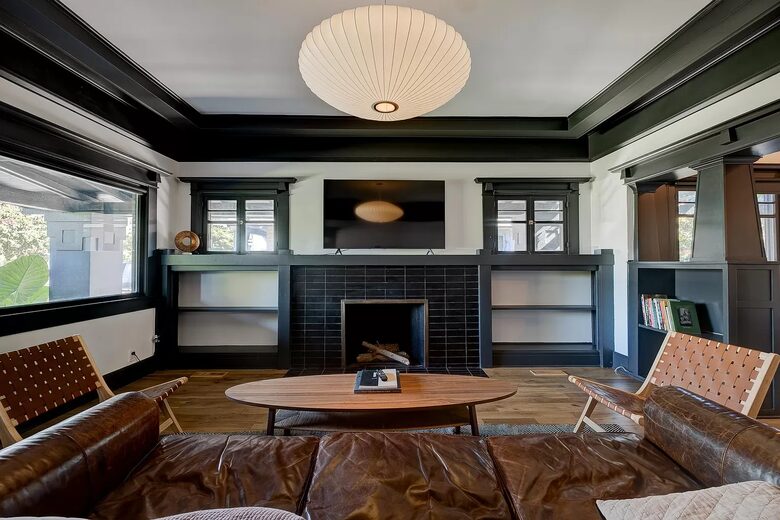 Graphite Grace | A Century-Old Craftsman Retreat - Los Angeles, California
