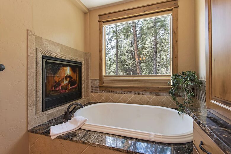 Sunstone Getaway - Bend, Oregon
