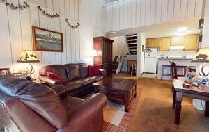 Mammoth Lakes Retreat - Mammoth Lakes, California