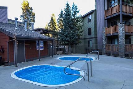 Mammoth Lakes Retreat - Mammoth Lakes, California