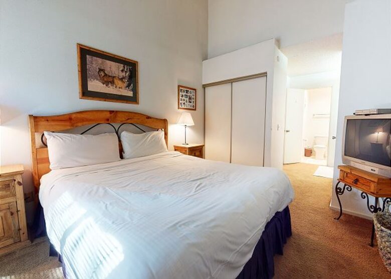 Mammoth Lakes Retreat - Mammoth Lakes, California