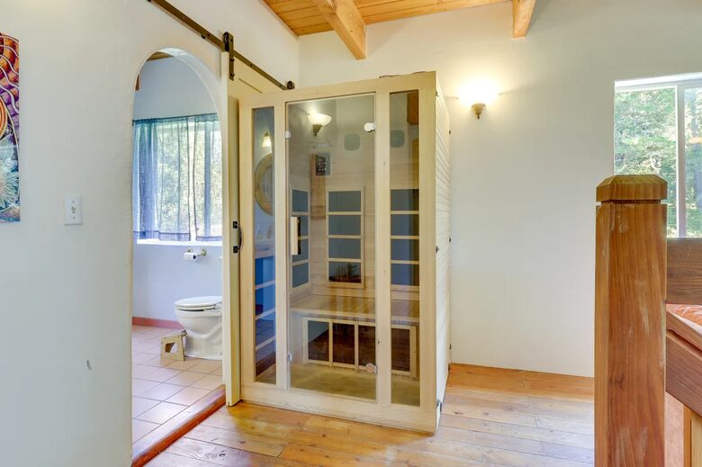 Occidental Chalet - Occidental, California