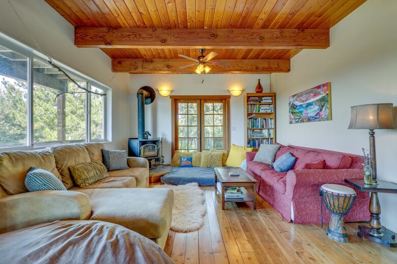 Occidental Chalet - Occidental, California