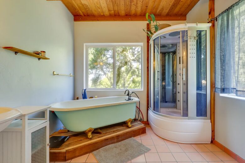 Occidental Chalet - Occidental, California