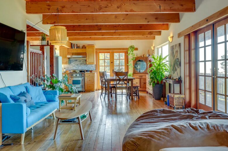 Occidental Chalet - Occidental, California