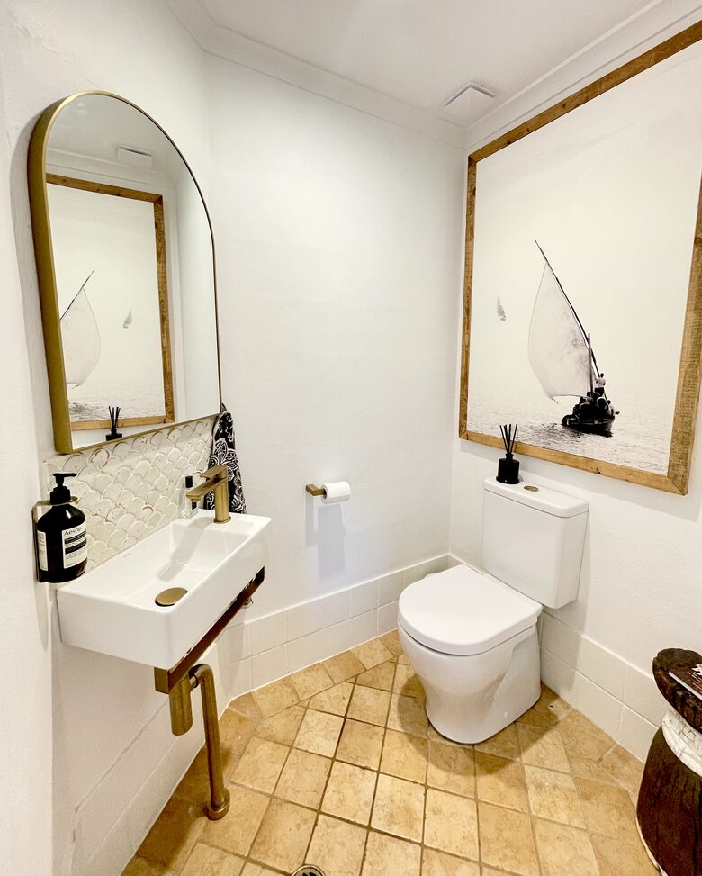 Separate powder room