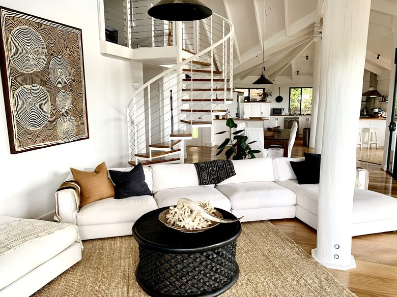 Lounge area