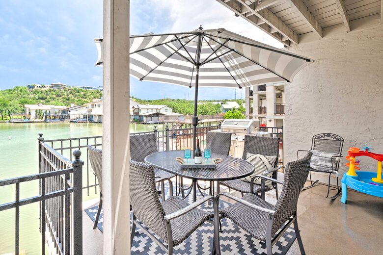 Waterfront Townhome on Lake LBJ - Horseshoe Bay, Texas