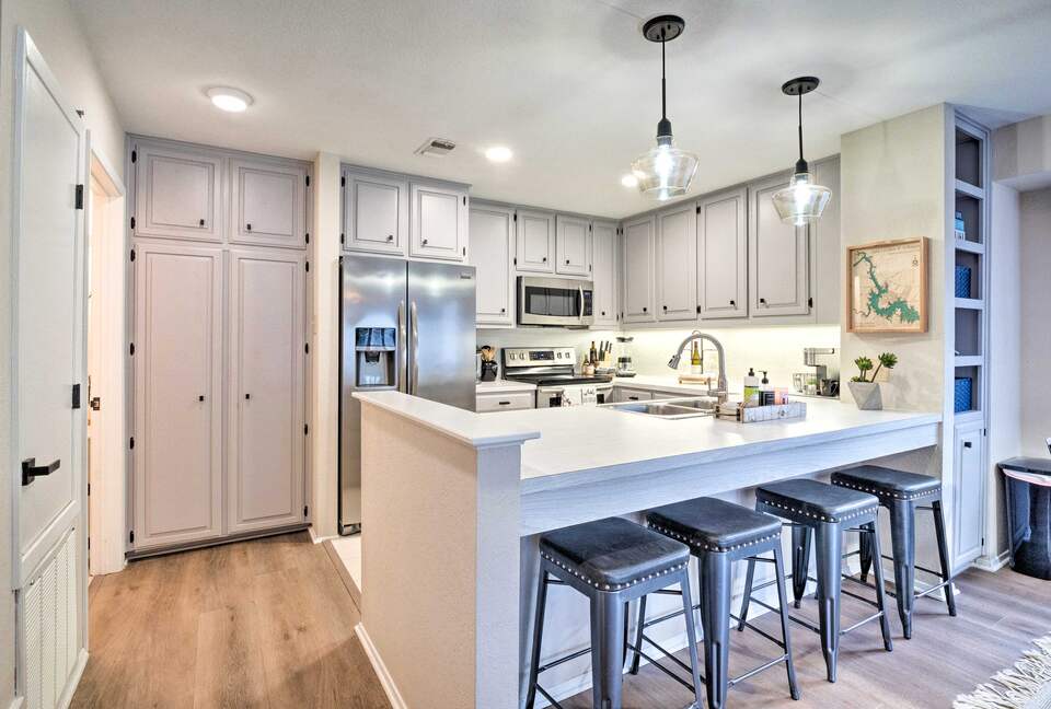 Waterfront Townhome on Lake LBJ - Horseshoe Bay, Texas